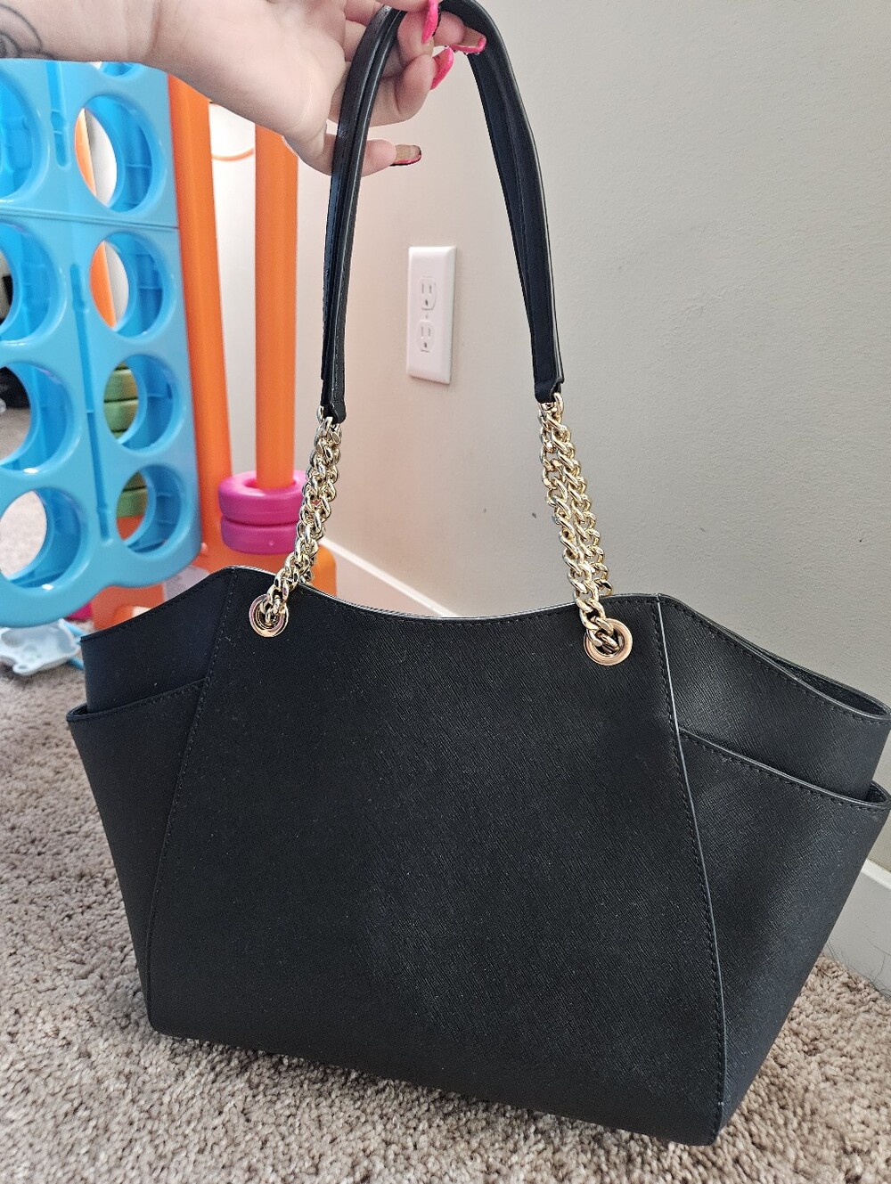 Michael Kors Black Saffiano Leather Shoulder Tote Chain Large Mk Gold - Picture 3 of 13